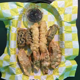 Side sampler - IG @bougiefoodieboi Side sampler - IG @bougiefoodieboi
