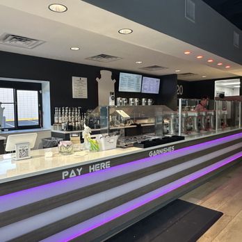 Mixter Nitrogen Creamery + Coffee - Ice Cream & Frozen Yogurt Near Me - Jacksonville, Florida