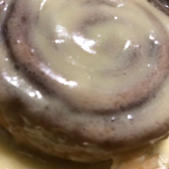 Bryant's Breakfast - Cinnamon Rolls - Breakfast & Brunch Near Me - Memphis, Tennessee
