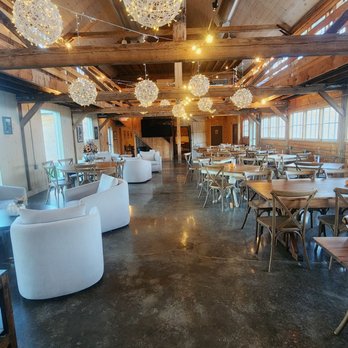 Tranquillity Vineyard & Winery - Wine Tasting Room Near Me - Middlebury, Connecticut Tranquillity Vineyard & Winery - Wine Tasting Room Near Me - Middlebury, Connecticut