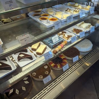la Madeleine - Deserts while affected seriously by shrinkflation,are all good - French Near Me - McKinney, Texas