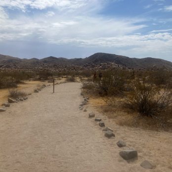 Heart Rock - Landmarks & Historical Buildings Near Me - Pinto Wye, California