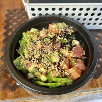 Maguro Spot - Poke Bowl with Salmon and Ahi Tuna - Seafood Near Me - Honolulu, Hawaii Maguro Spot - Poke Bowl with Salmon and Ahi Tuna - Seafood Near Me - Honolulu, Hawaii