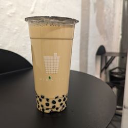 Miu's Tea - Roasted Oolong Milk Tea (Reg.) with boba