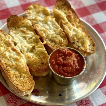 Osteria Cotto e Mangiato - Garlic bread - Italian Near Me - San Diego, California Osteria Cotto e Mangiato - Garlic bread - Italian Near Me - San Diego, California
