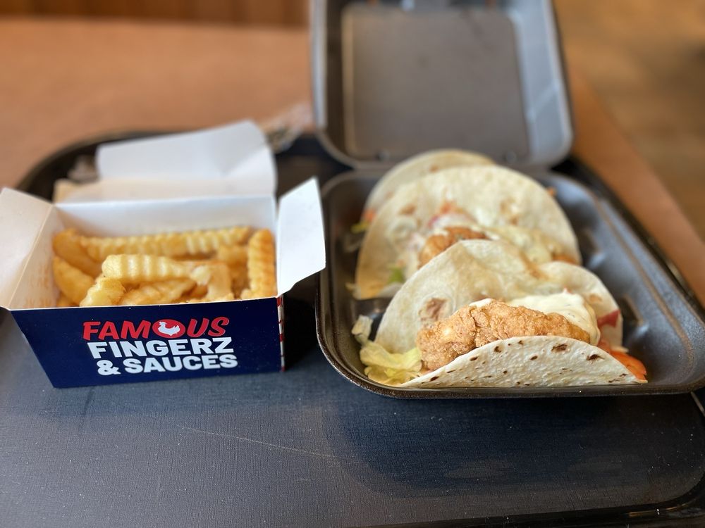 Zaxbys Logo