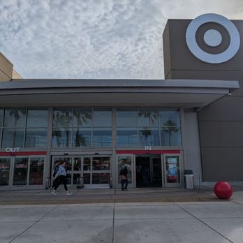 Target - Department Stores Near Me - Pinellas Park, Florida
