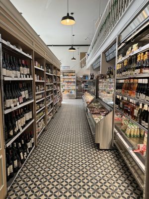 Le Marché Cezanne by null