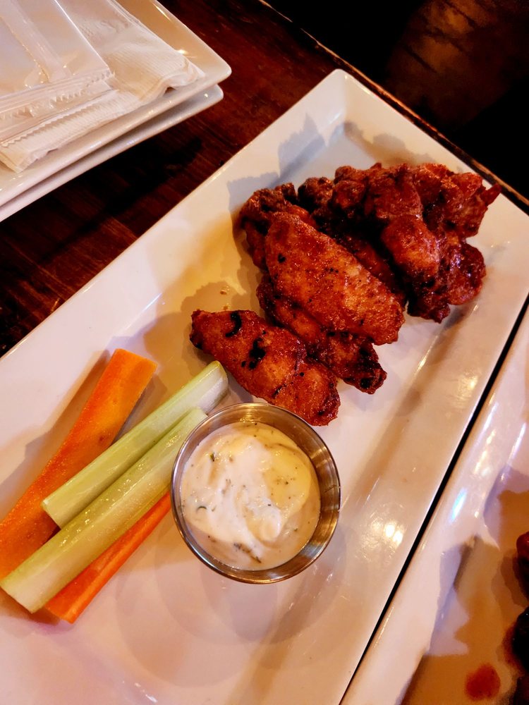 CRAZY HORSE Updated May 2024 79 Photos & 53 Reviews 115 Roland