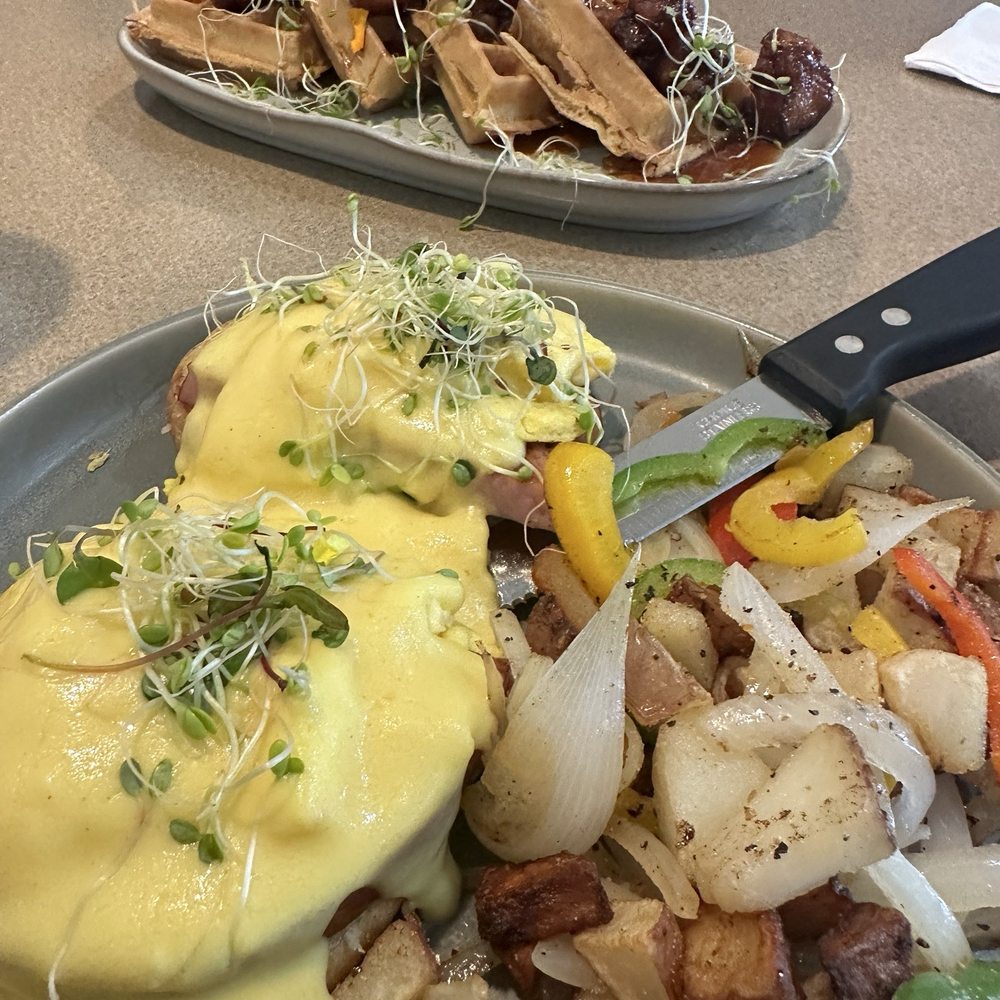 The Brunch House - Eggs Benedict - Breakfast & Brunch Near Me - Redding, California The Brunch House - Eggs Benedict - Breakfast & Brunch Near Me - Redding, California