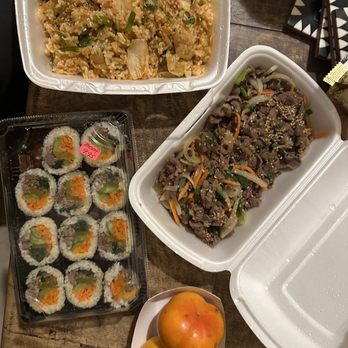 8 Star K - Kimchi fried rice, beef bulgogi and beef kimbap. And the owner was so nice to gift us a couple of persimmons as a treat. - Korean Near Me - Yucca Valley, California 8 Star K - Kimchi fried rice, beef bulgogi and beef kimbap. And the owner was so nice to gift us a couple of persimmons as a treat. - Korean Near Me - Yucca Valley, California