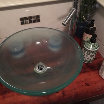Malt - Bathroom, clean - New American Near Me - Newport, Rhode Island