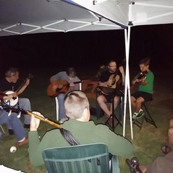 Open Jam sessions in the summer!
