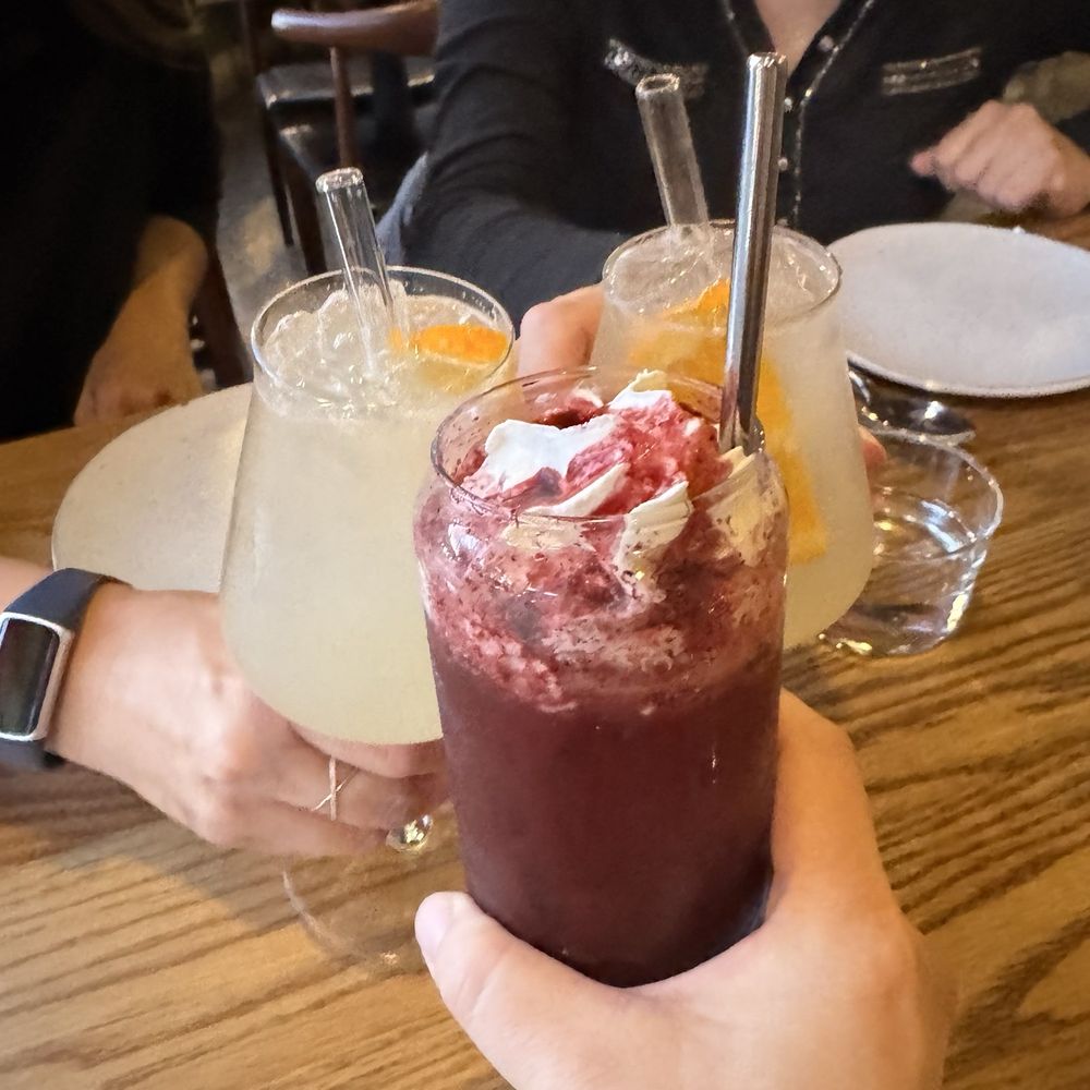 Carrello - Creamola and daily spritzer - Italian Near Me - Seattle, Washington