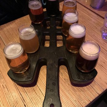 Les Soeurs Grises - Fourquet (selection of all beers on tap) - Burgers Near Me - Montreal, Quebec