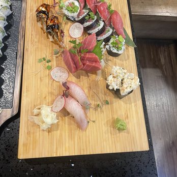 Sumo Sushi - Unagi + Kanpachi Sushi +Blue Fin Tuna Combo + Creamy Scallop Gunkan - Sushi Bars Near Me - Maple Valley, Washington Sumo Sushi - Unagi + Kanpachi Sushi +Blue Fin Tuna Combo + Creamy Scallop Gunkan - Sushi Bars Near Me - Maple Valley, Washington