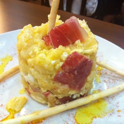 Huevos estrellados con jamón ibérico.