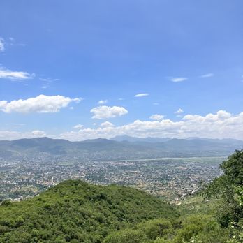Monte Albán - Landmarks & Historical Buildings Near Me - Oaxaca, OAX