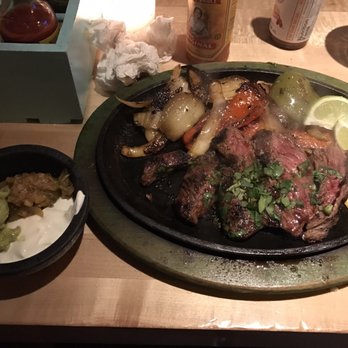 Calexico - Upper East Side - Steak fajitas - Salad Near Me - New York, New York