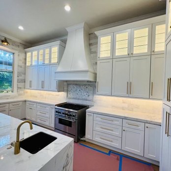Kitchen Fantastic - Custom wood hood and stacked glass cabinets - Kitchen & Bath Near Me - Livermore, California Kitchen Fantastic - Custom wood hood and stacked glass cabinets - Kitchen & Bath Near Me - Livermore, California
