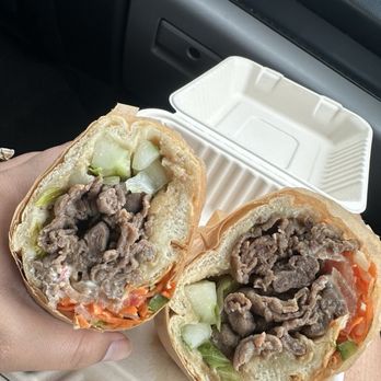 Banh Mi & Beyond - Garlic rib Cơm 3: Garlic Ribeye - Vietnamese Near Me - Laie, Hawaii