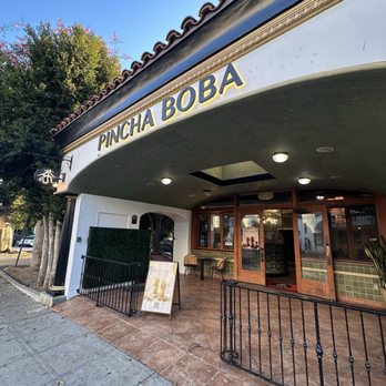 Pincha Boba - Outside pincha boba as you enter - Bubble Tea Near Me - Ventura, California Pincha Boba - Outside pincha boba as you enter - Bubble Tea Near Me - Ventura, California