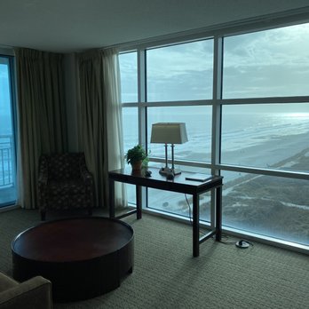 Seaside Resort - Living room - Hotels Near Me - North Myrtle Beach, South Carolina Seaside Resort - Living room - Hotels Near Me - North Myrtle Beach, South Carolina