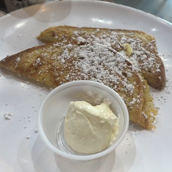 Red Oak Cafe - French toast - Breakfast & Brunch Near Me - Alvin, Texas