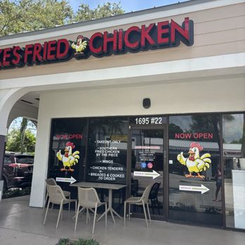 Luke’s Donuts & Fried Chicken - Exterior of Luke's Fried Chicken - Donuts Near Me - Jupiter, Florida