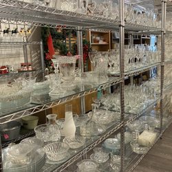Stars Resale Shop - Beautiful items!