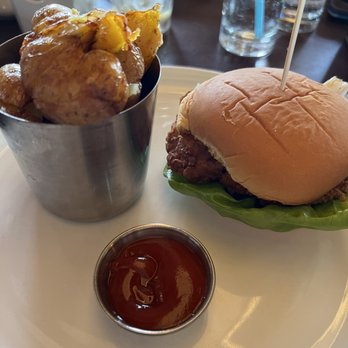 Engine Room - Chicken sandwich - Southern Near Me - Mystic, Connecticut Engine Room - Chicken sandwich - Southern Near Me - Mystic, Connecticut