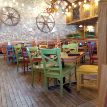 Bahama Breeze - Latin American Near Me - Oakland Park, Florida Bahama Breeze - Latin American Near Me - Oakland Park, Florida