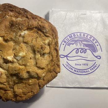 Bumbleberry Bakery - Salted caramel crunch cookie - Ice Cream & Frozen Yogurt Near Me - Springdale, Utah Bumbleberry Bakery - Salted caramel crunch cookie - Ice Cream & Frozen Yogurt Near Me - Springdale, Utah