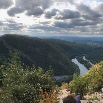 Mount Tammany - Hiking Near Me - Bushkill, Pennsylvania Mount Tammany - Hiking Near Me - Bushkill, Pennsylvania