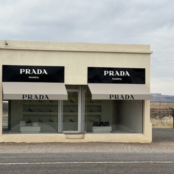 Prada Marfa - Art Galleries Near Me - Valentine, Texas