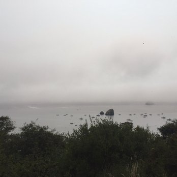 The Lighthouse Grill - Trinidad cove - American Near Me - Trinidad, California