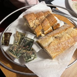 Cafe Old Vienna - Great table bread