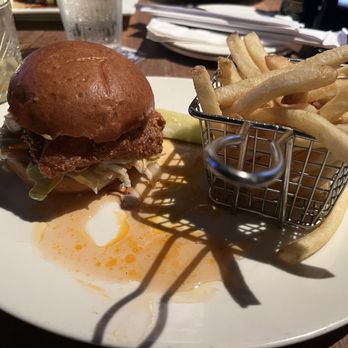 Yard House - Nashville Hot Chicken Sandwich - New American Near Me - Honolulu, Hawaii Yard House - Nashville Hot Chicken Sandwich - New American Near Me - Honolulu, Hawaii