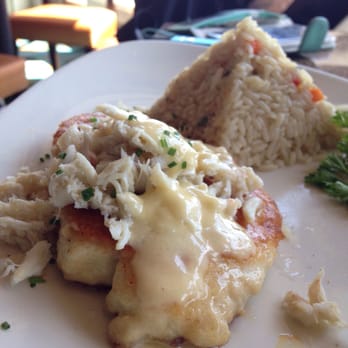 Chart House - Red snapper with coconut ginger rice - Seafood Near Me - Alexandria, Virginia