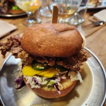 Perihelion Brewery - Fried chicken sandwich - Burgers Near Me - Seattle, Washington