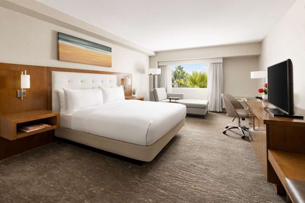 Hilton Tucson East by null