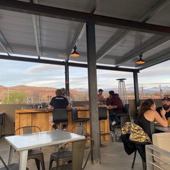 Moab Spitfire Smokehouse - Rooftop bar - Barbeque Near Me - Moab, Utah Moab Spitfire Smokehouse - Rooftop bar - Barbeque Near Me - Moab, Utah