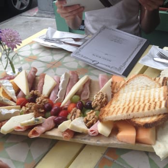Epistrophy - the large cheese/meat platter that cost around $24.  yes, it tasted like it looks: crappy and cheap. - Wine Bars Near Me - New York, New York