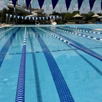 Life Time - Outdoor lap pool - Gyms Near Me - Austin, Texas Life Time - Outdoor lap pool - Gyms Near Me - Austin, Texas