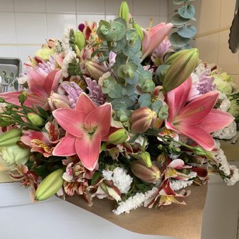 Flower Corner - Florists Near Me - San Francisco, California Flower Corner - Florists Near Me - San Francisco, California