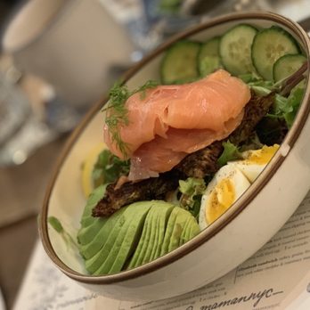 maman - Smoked salmon avocado salad - Bakeries Near Me - New York, New York maman - Smoked salmon avocado salad - Bakeries Near Me - New York, New York