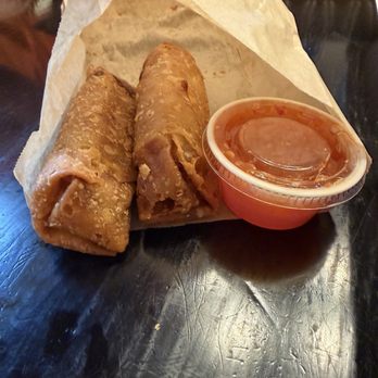 Mo' Bettahs Hawaiian Style Food - Pork Egg Rolls - Hawaiian Near Me - Burleson, Texas Mo' Bettahs Hawaiian Style Food - Pork Egg Rolls - Hawaiian Near Me - Burleson, Texas