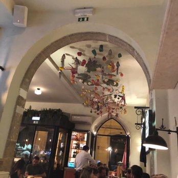 Bairro do Avillez - Grocery Near Me - Lisbon, 11