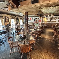 Goode Company Armadillo Palace - Main dining room