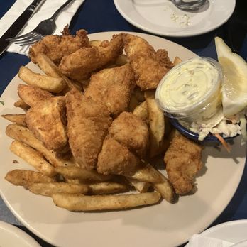 Boston Sail Loft - Fish and Chips - Bars Near Me - Boston, Massachusetts